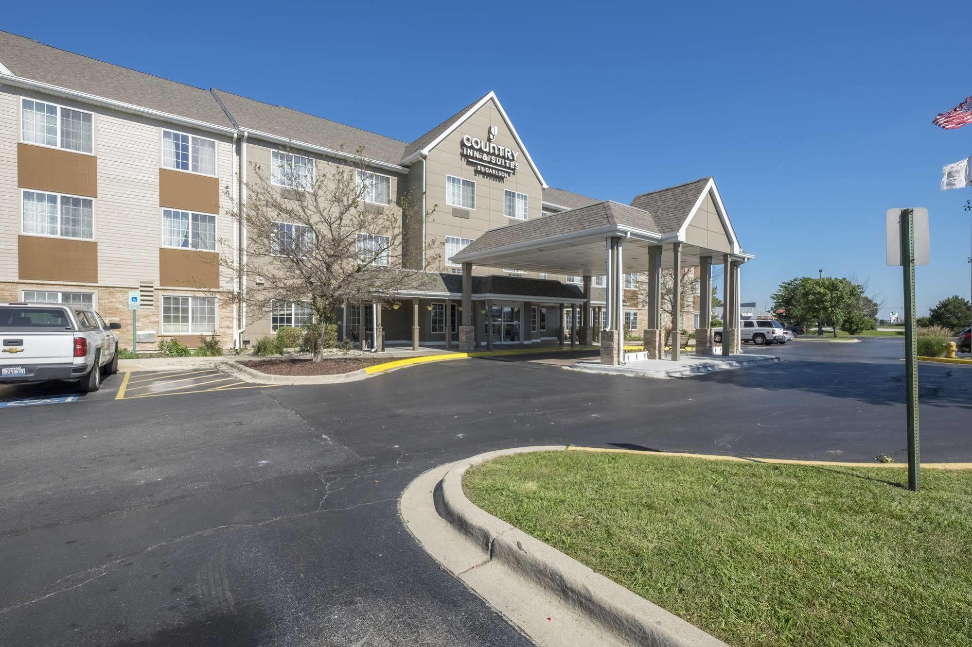 Holiday Inn Express & Suites Chicago - Matteson By Ihg Exteriér fotografie